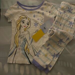 Frozen pajamas. 3T NWT #disney